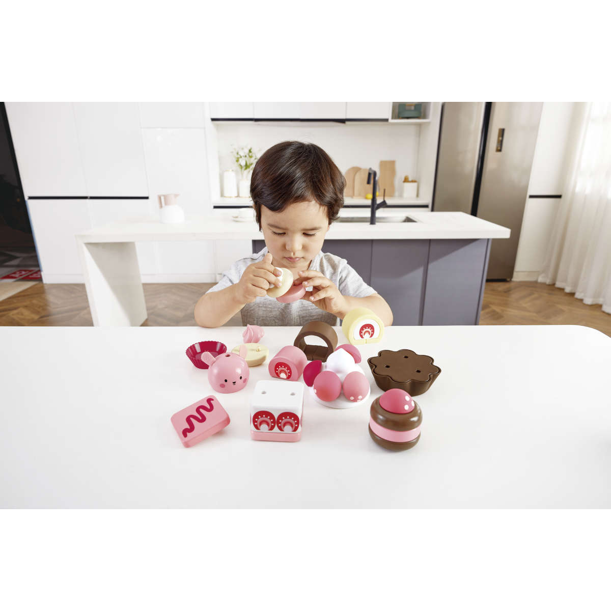 Hape Strawberry Dessert Set