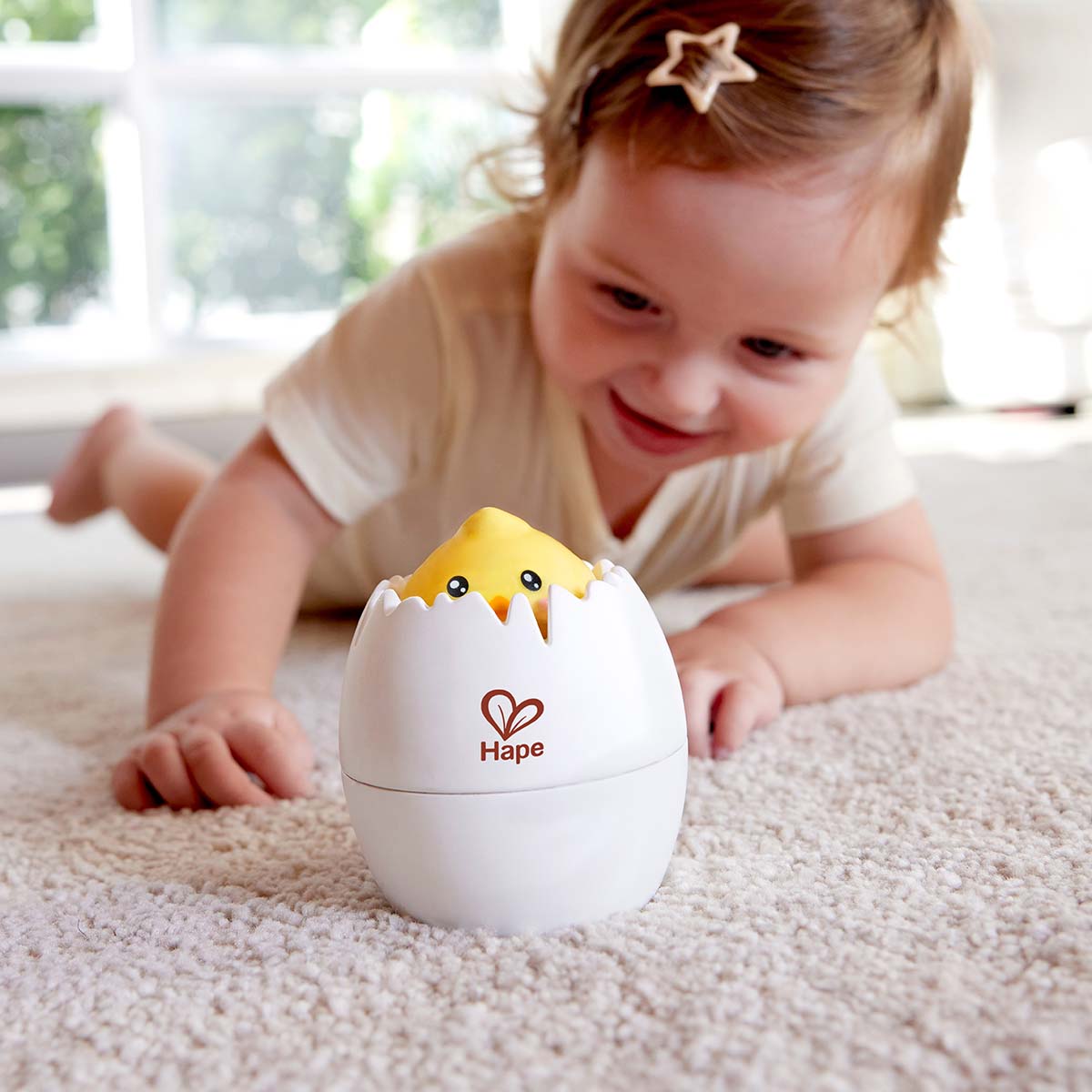 Roll n Hatch Egg Hape