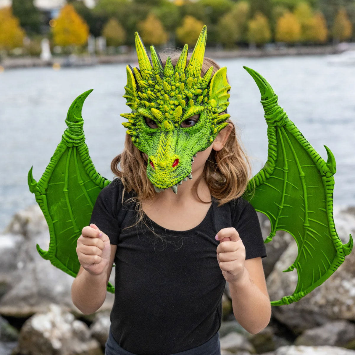 Great Pretenders Rubberized Dragon Mask