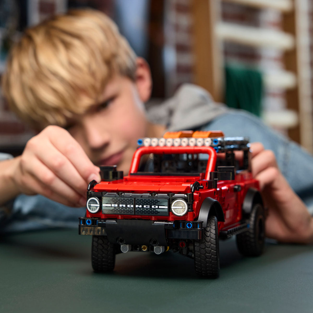 LEGO Technic Ford Bronco SUV