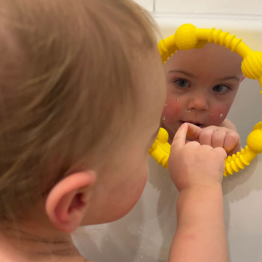 Lookee Bath Mirror from Mobi