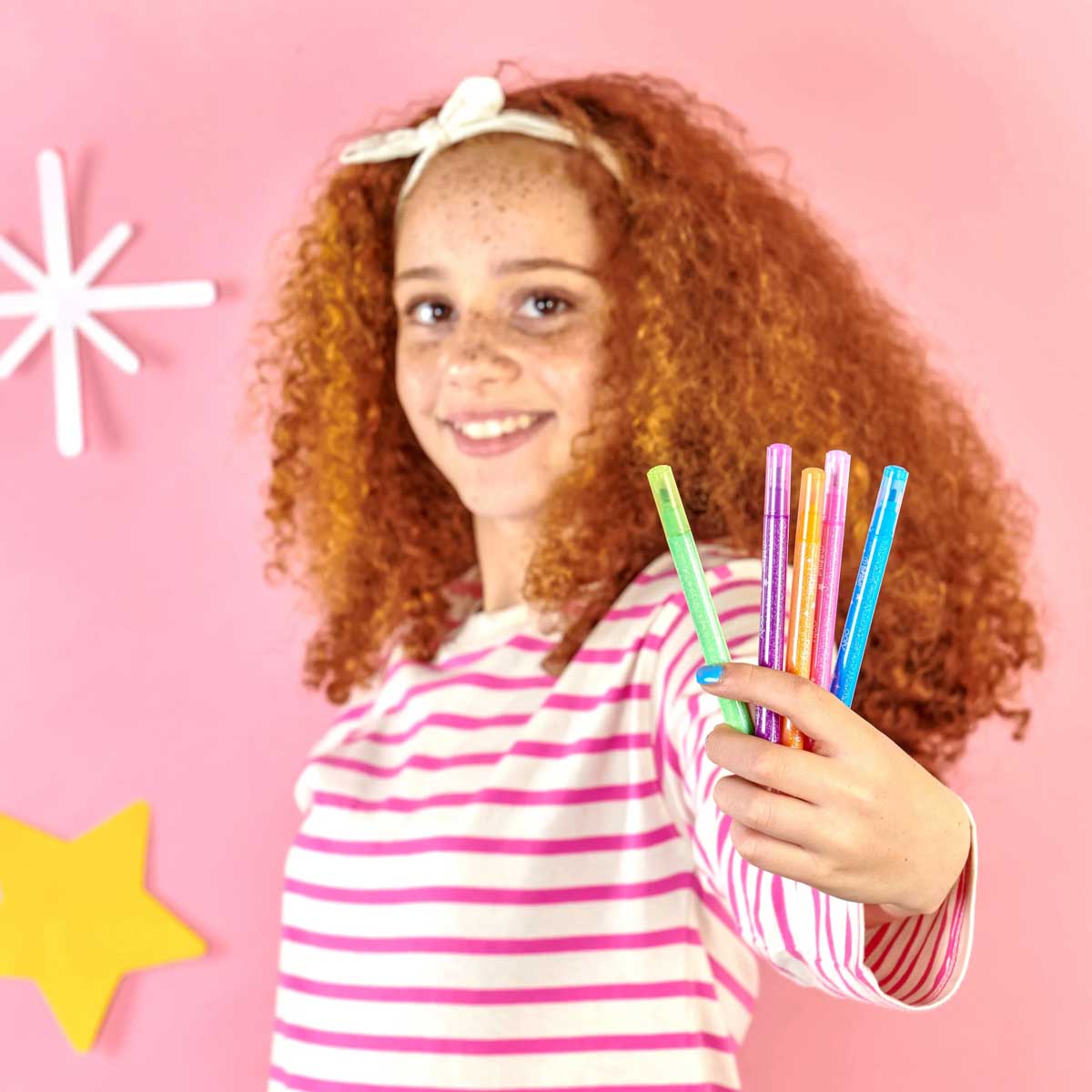 OOLY - Switch-Eroo Sparkle Glittery Color Changing Markers - Set of 12