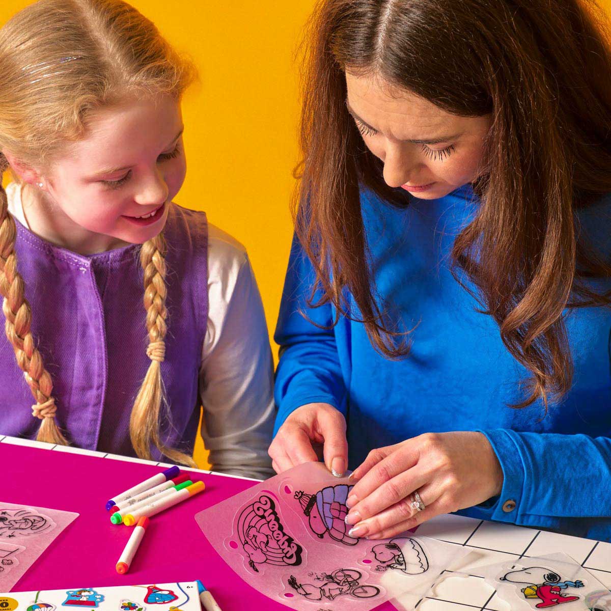 OOLY x Peanuts DIY Shrink Art Kit