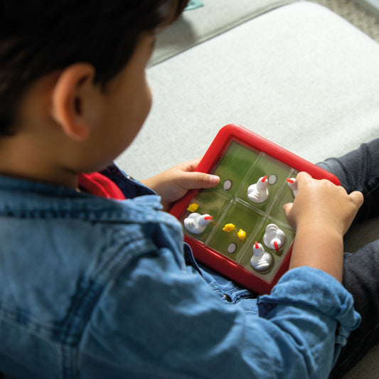Smart Games Chicken Shuffle Jr.