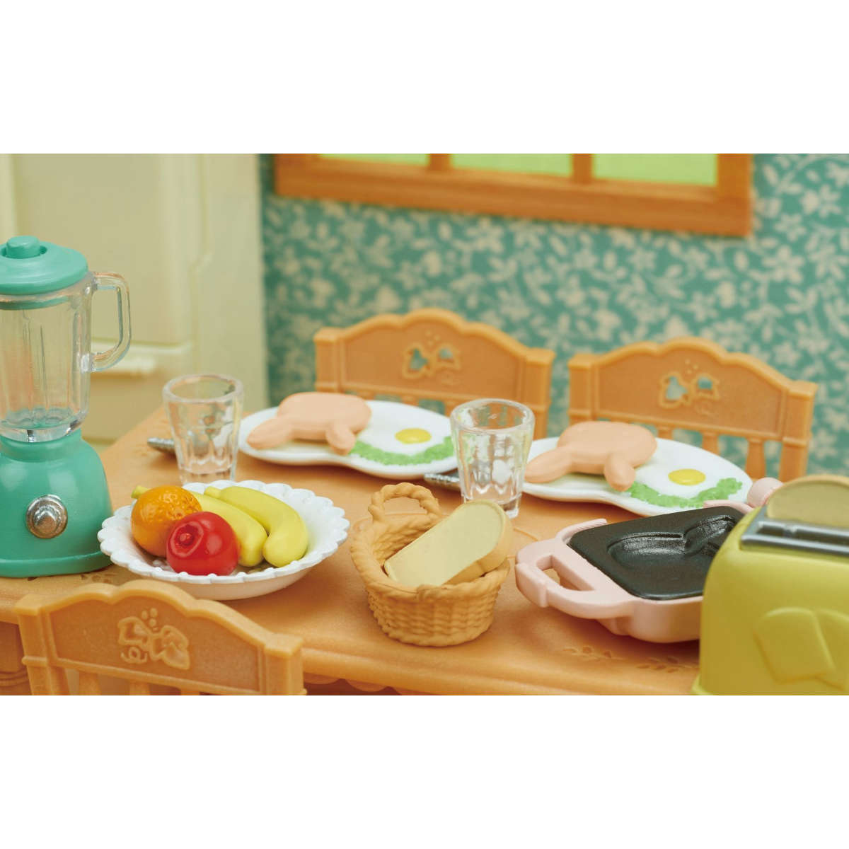 Calico Critters Breakfast Playset