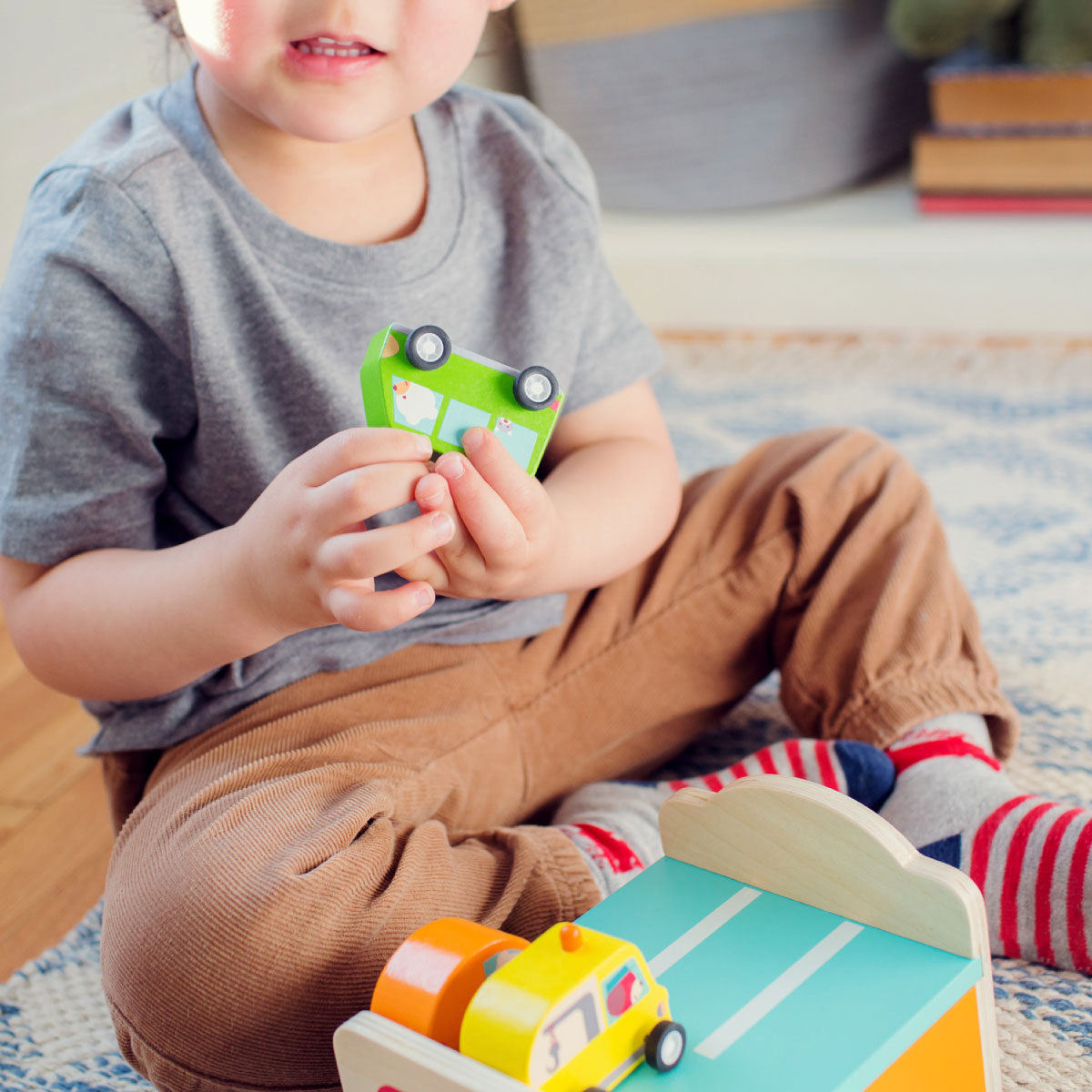 Wooden Minigarage Garage Play Set from Djeco