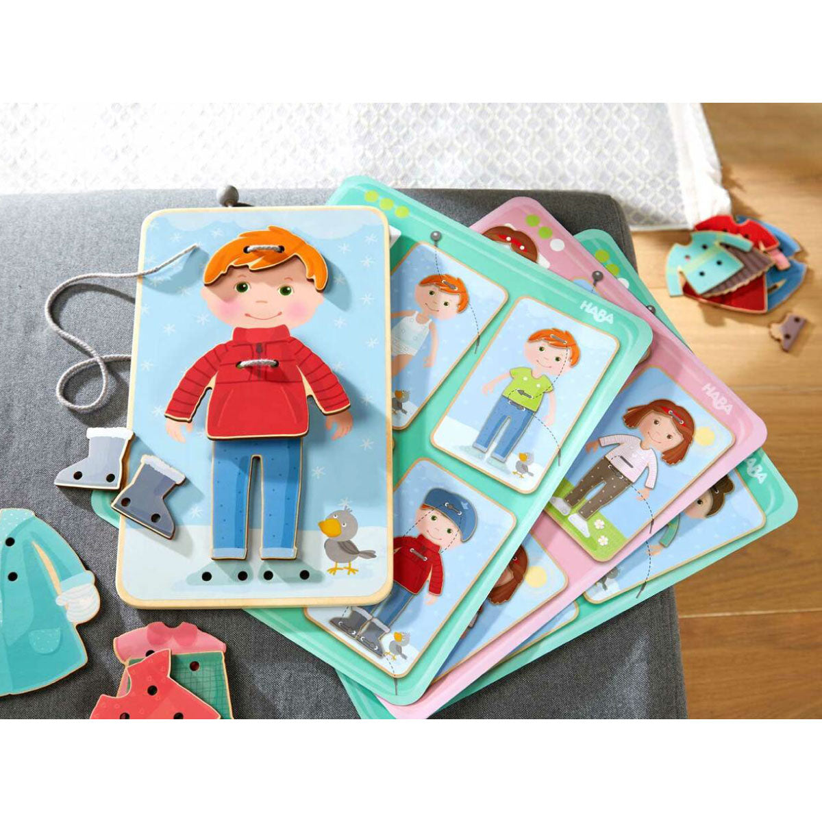 Dress Me Threading Board from Haba