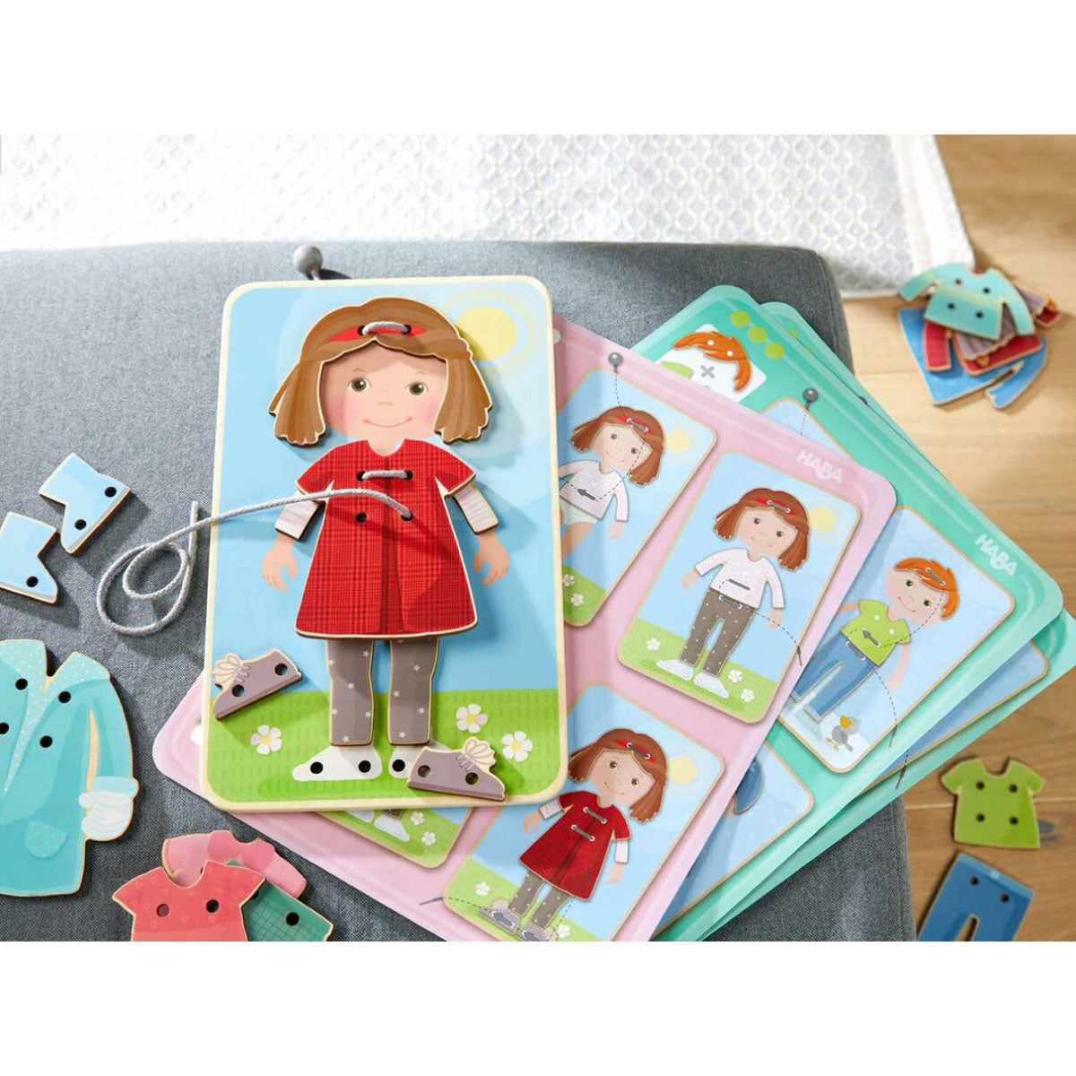 Dress Me Threading Board from Haba