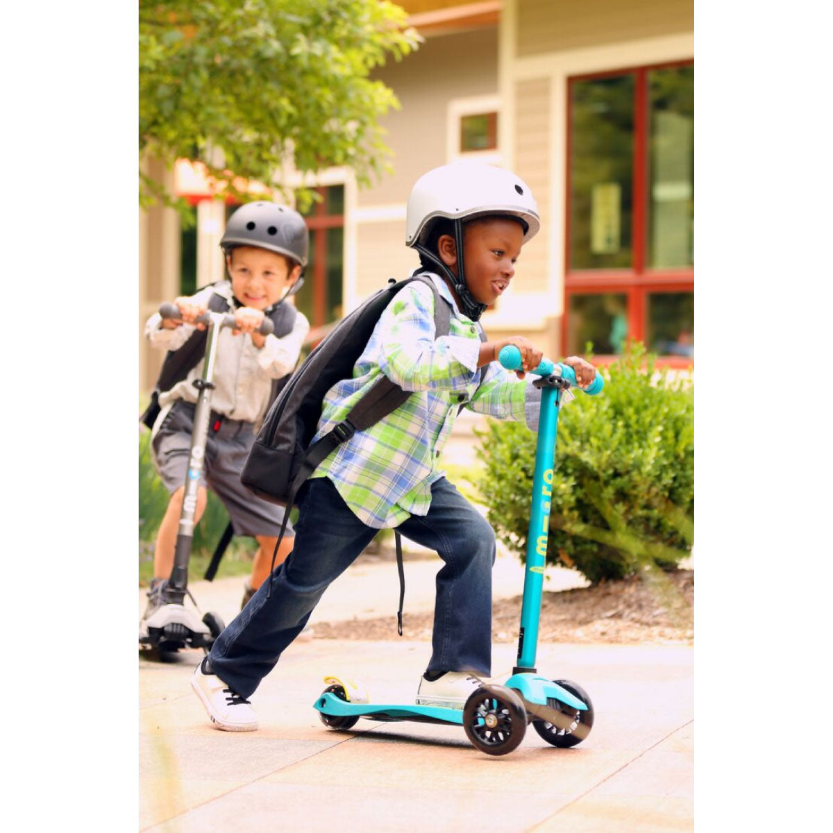 Maxi Deluxe Scooter - Blue from Micro Kickboard