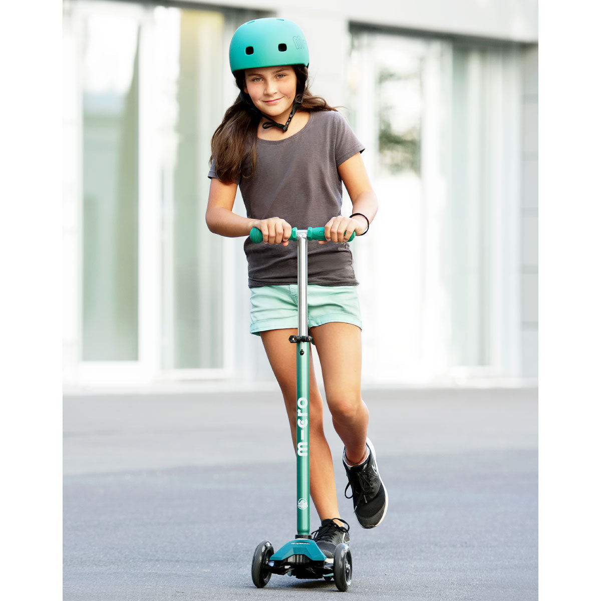 Micro Kickboard Maxi Deluxe Eco Scooter - Green