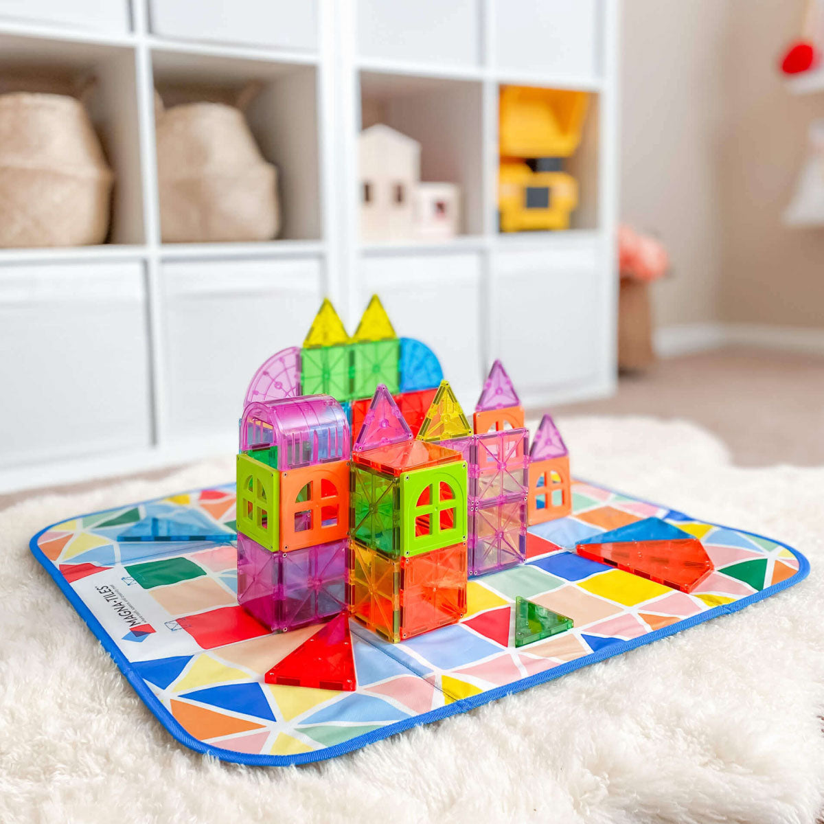 Magna-Tiles Storage Bin & Playmat