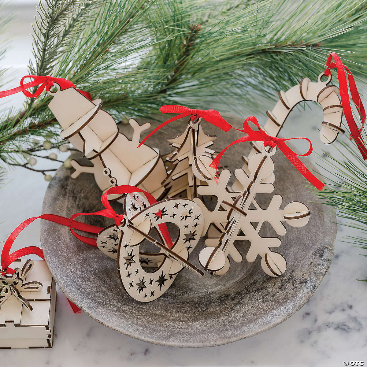 Mindware 12 Days of DIY Wood Ornaments