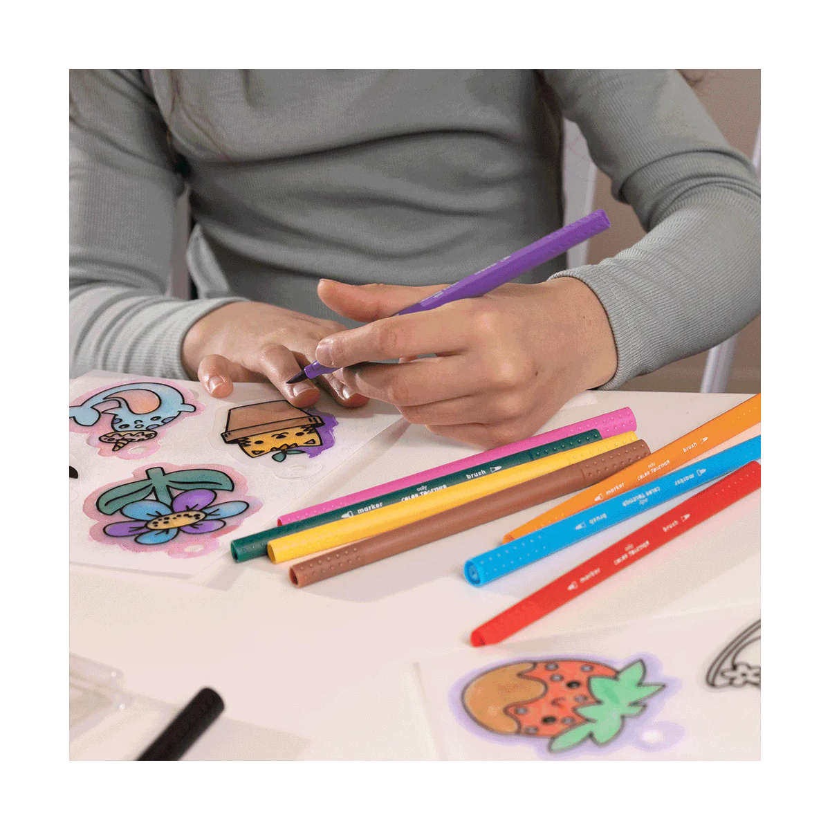 Ooly Shrink-Its DIY Shrink Art Kit - Cute Crew