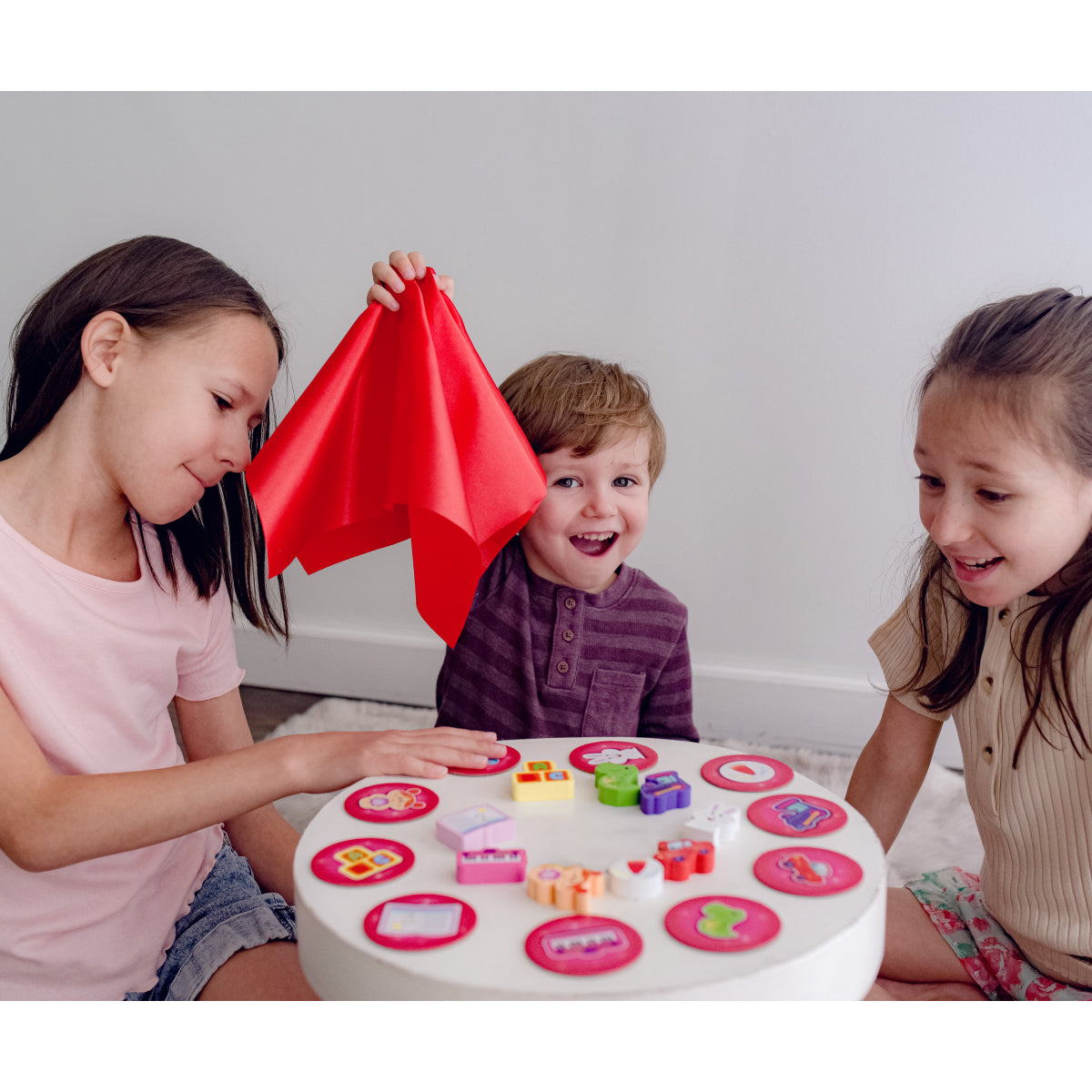 Ta-Da Bing! Magic Memory Game from Blue Orange Games