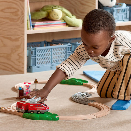 Brio Pull Back Train Set