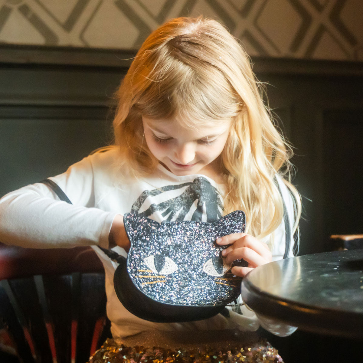 Great Pretenders Cat's Meow Black Chunky Glitter Kitty Purse