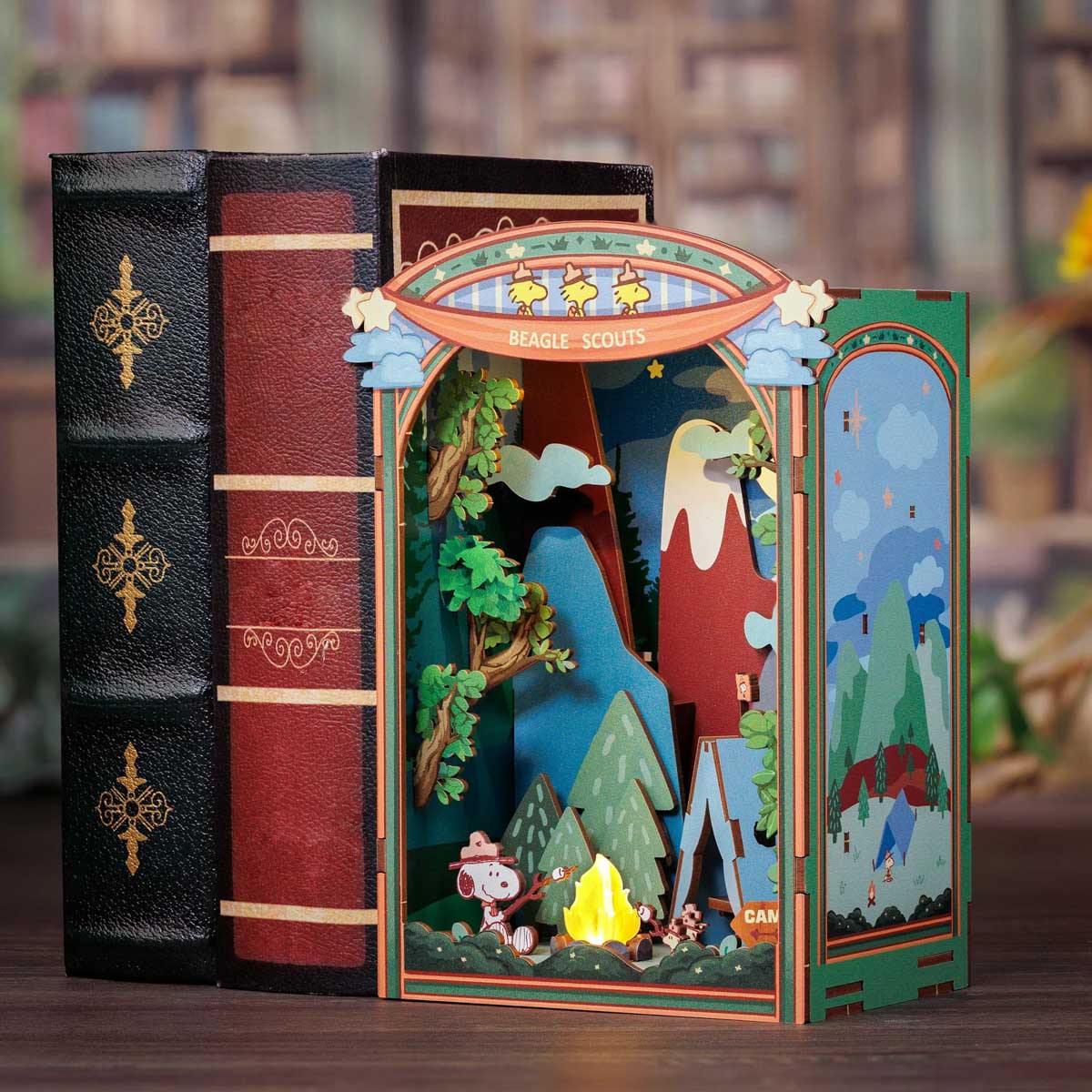 Peanuts Snoopy's Beagle Scouts DIY Book Nook Kit