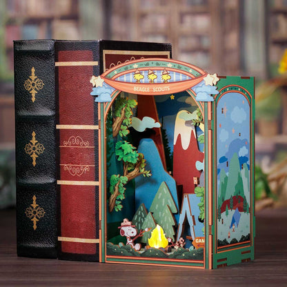 Peanuts Snoopy's Beagle Scouts DIY Book Nook Kit