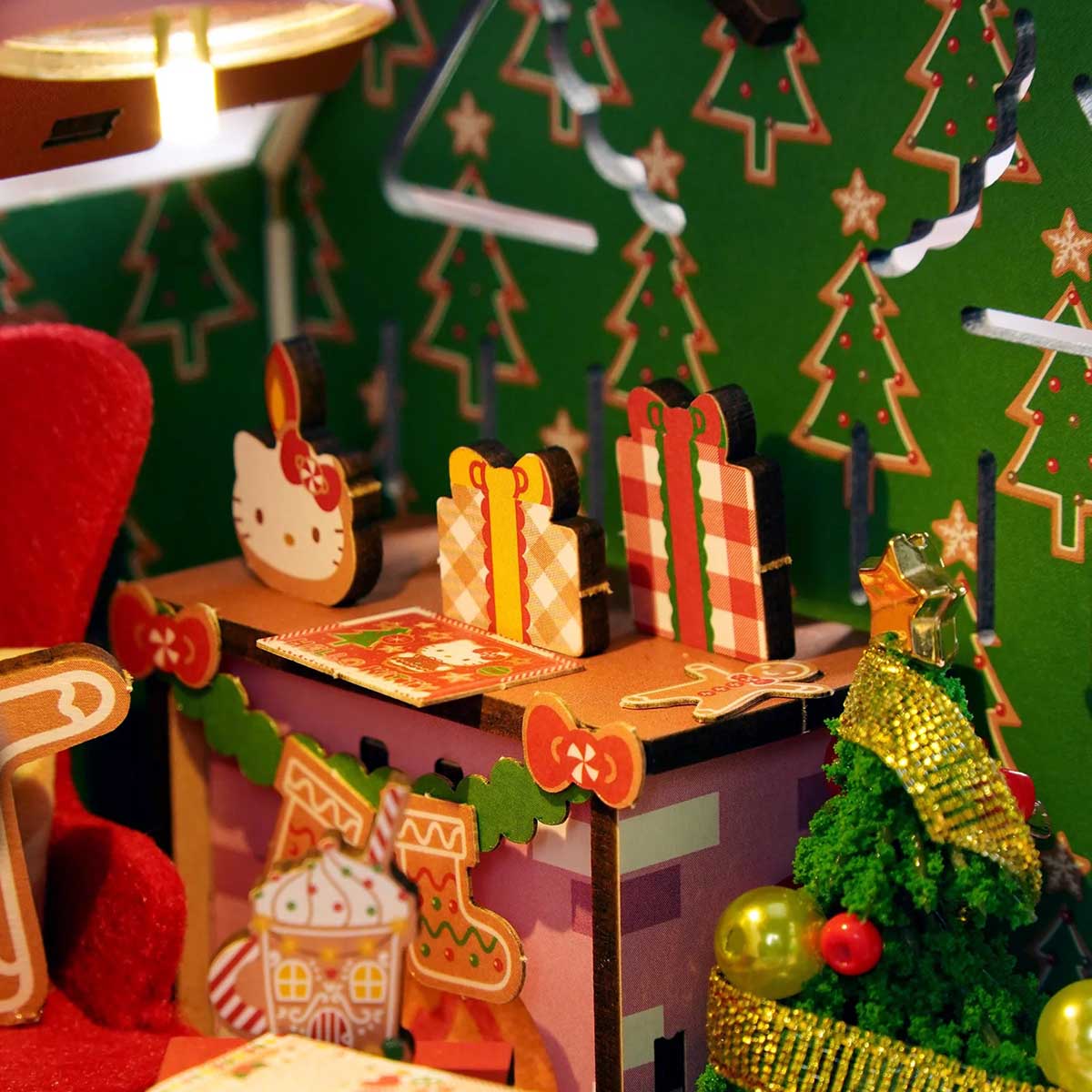 Hands Craft Hello Kitty Gingerbread House - 3D Wooden Puzzle