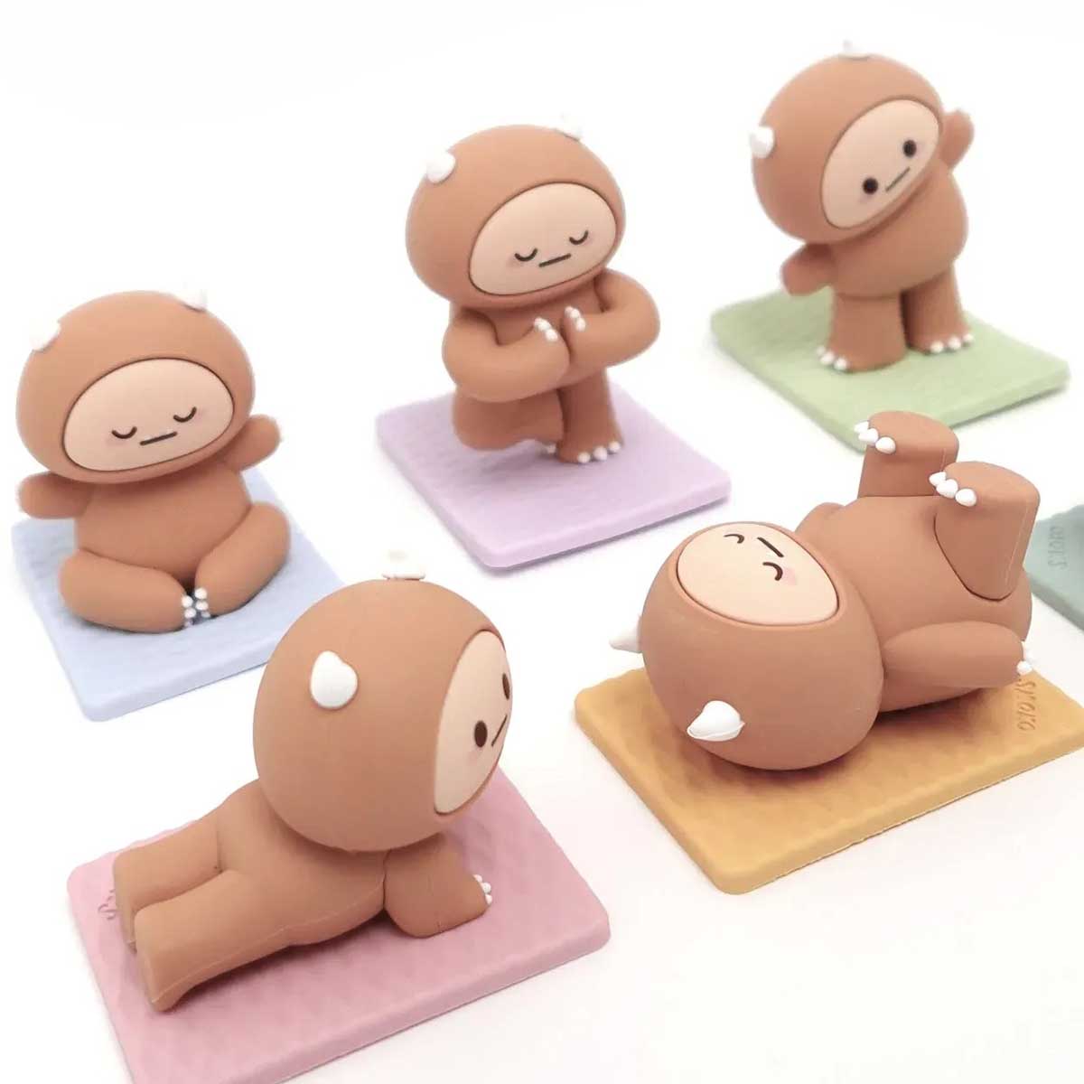 Hank Yeti Doing Yoga Blind Box