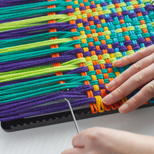 Harrisville Designs Friendly Loom Potholder Pro Loom Kit - 10” Larger Size