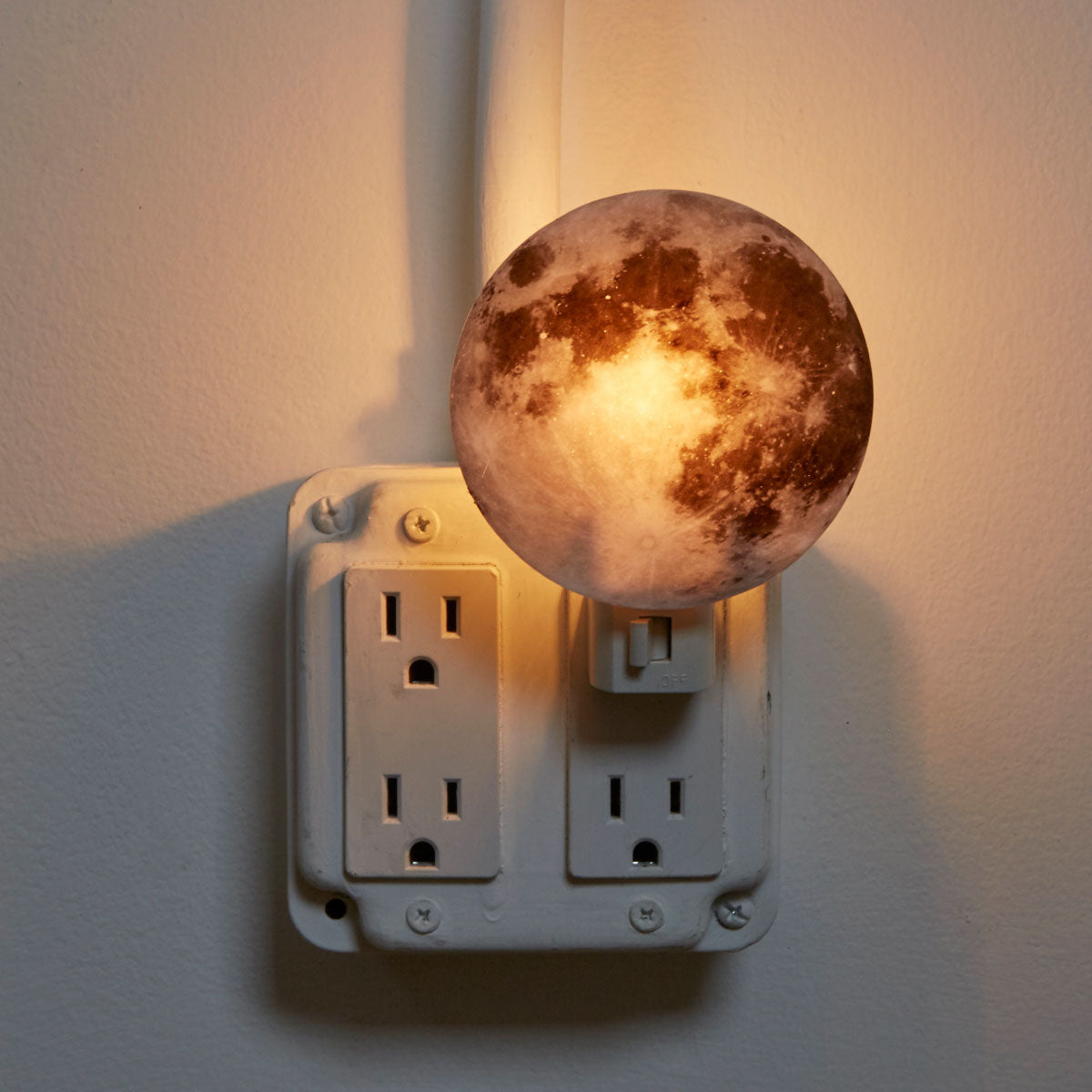 Kikkerland Night Light + Moon