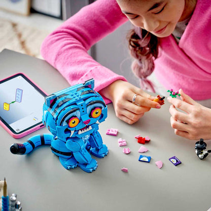 LEGO KPop Demon Hunters Derpy Tiger and Sussie Bird
