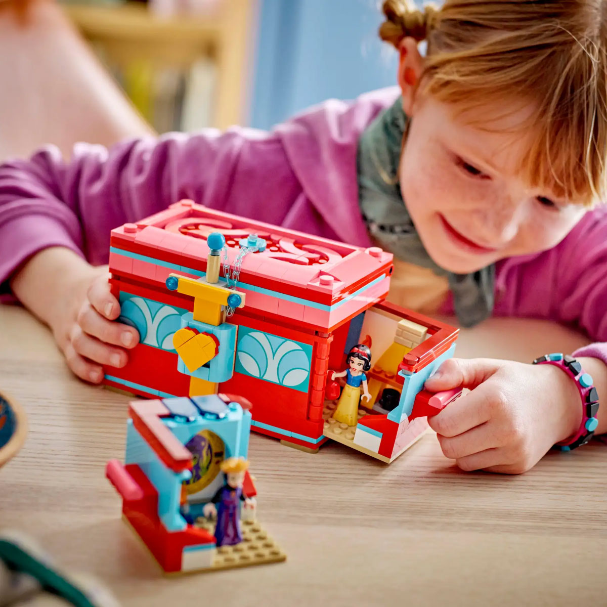 LEGO Disney Snow White’s Jewelry Box