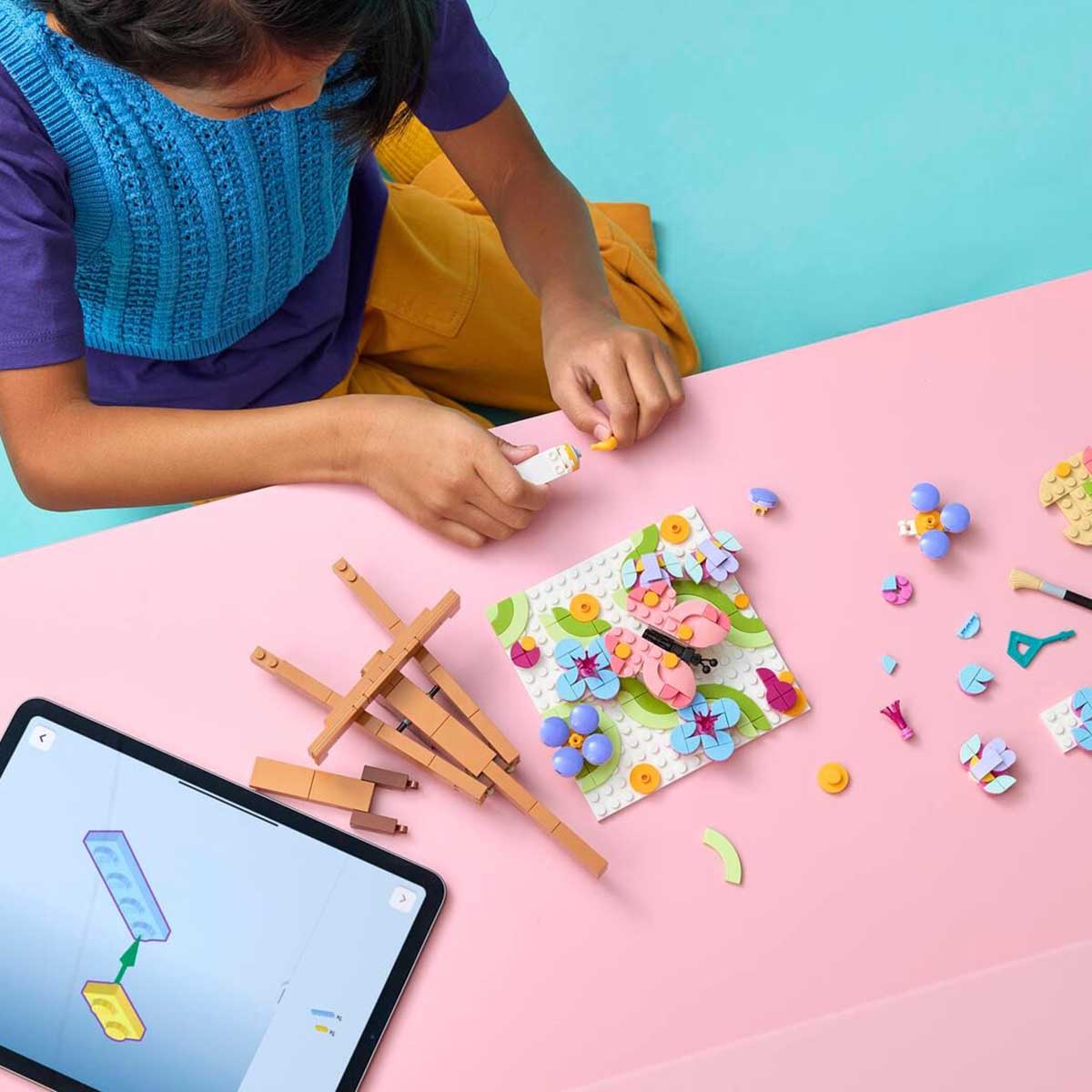 LEGO CREATOR 3-in-1 Floral Art Decor Painting
