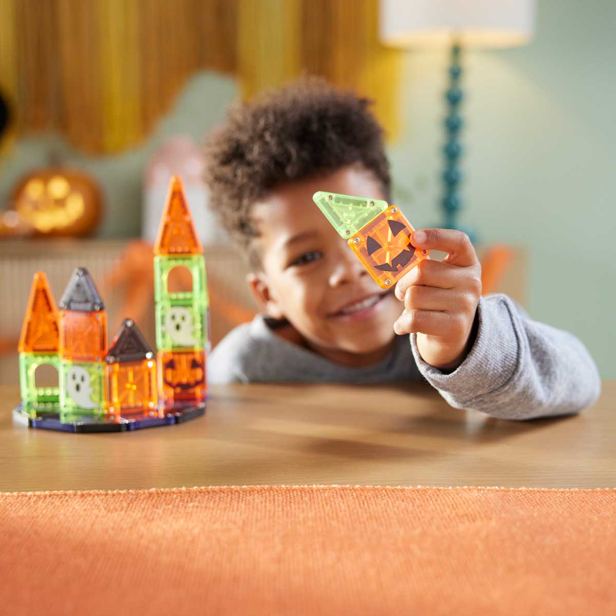 Magna-Tiles MAGNA-TILES microMAGS Spooky Travel 24-Piece Set