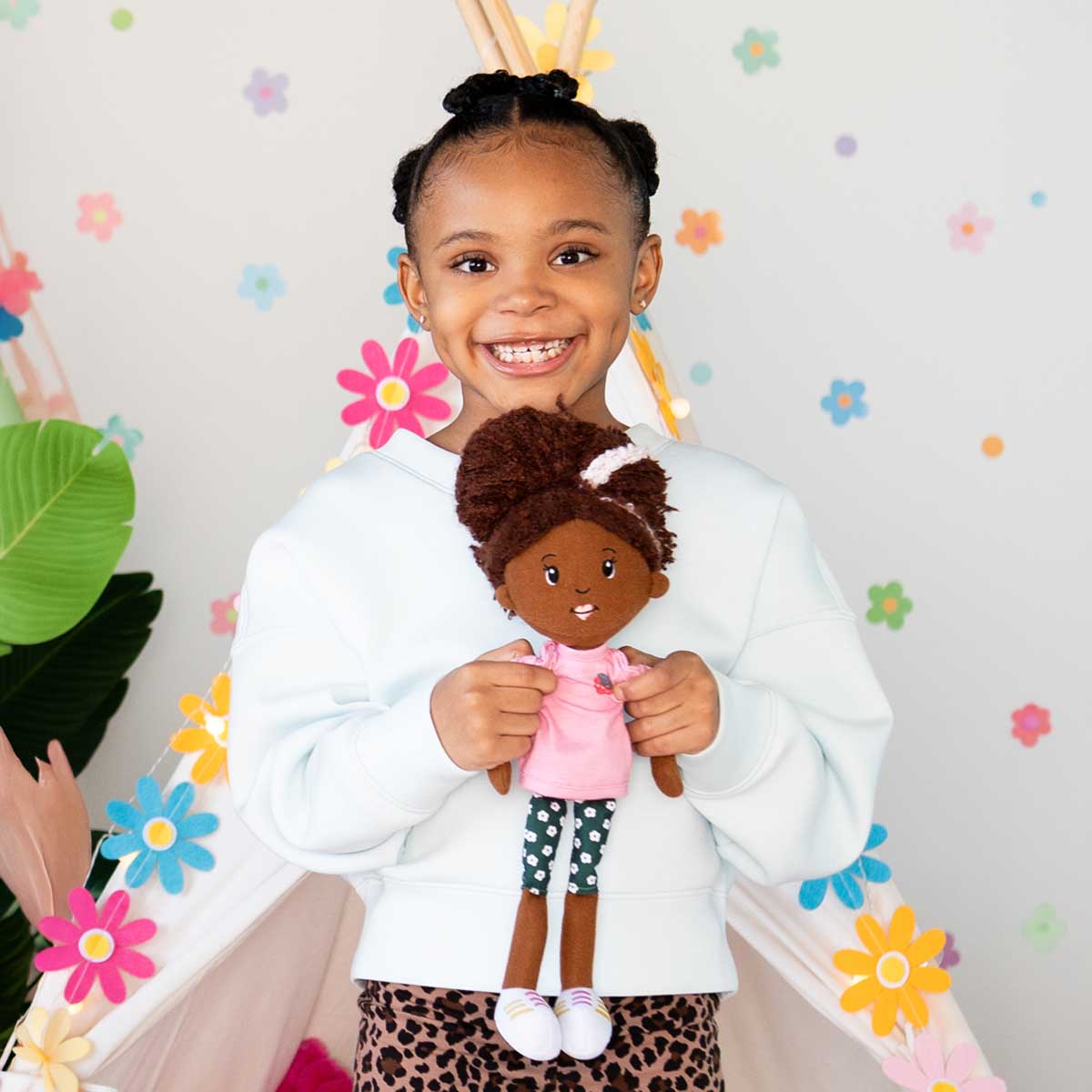 Groovy Girls Doll - Saige
