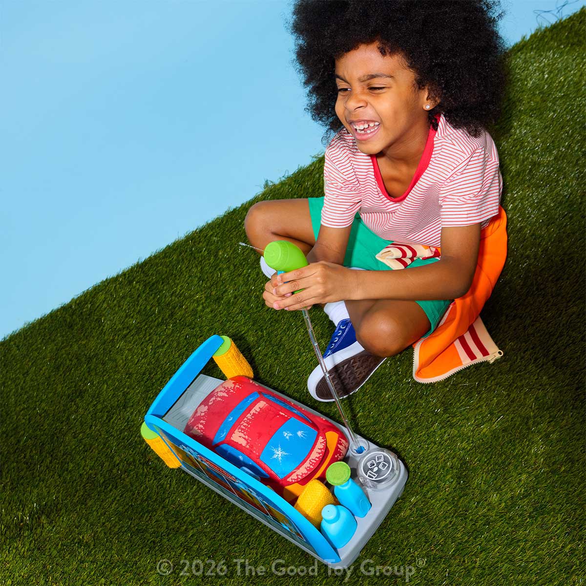 Spray & Shine Car Wash Play Set from Melissa & Doug