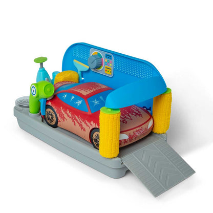 Spray & Shine Car Wash Play Set from Melissa & Doug