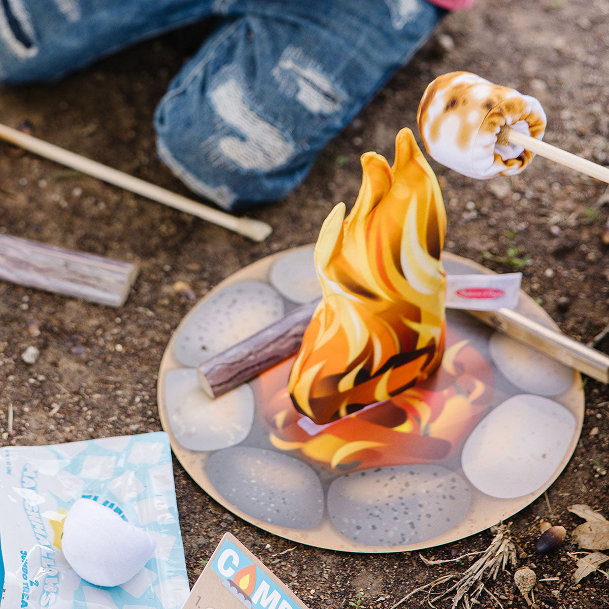Melissa & Doug - Let's Explore Campfire S'mores Play Set