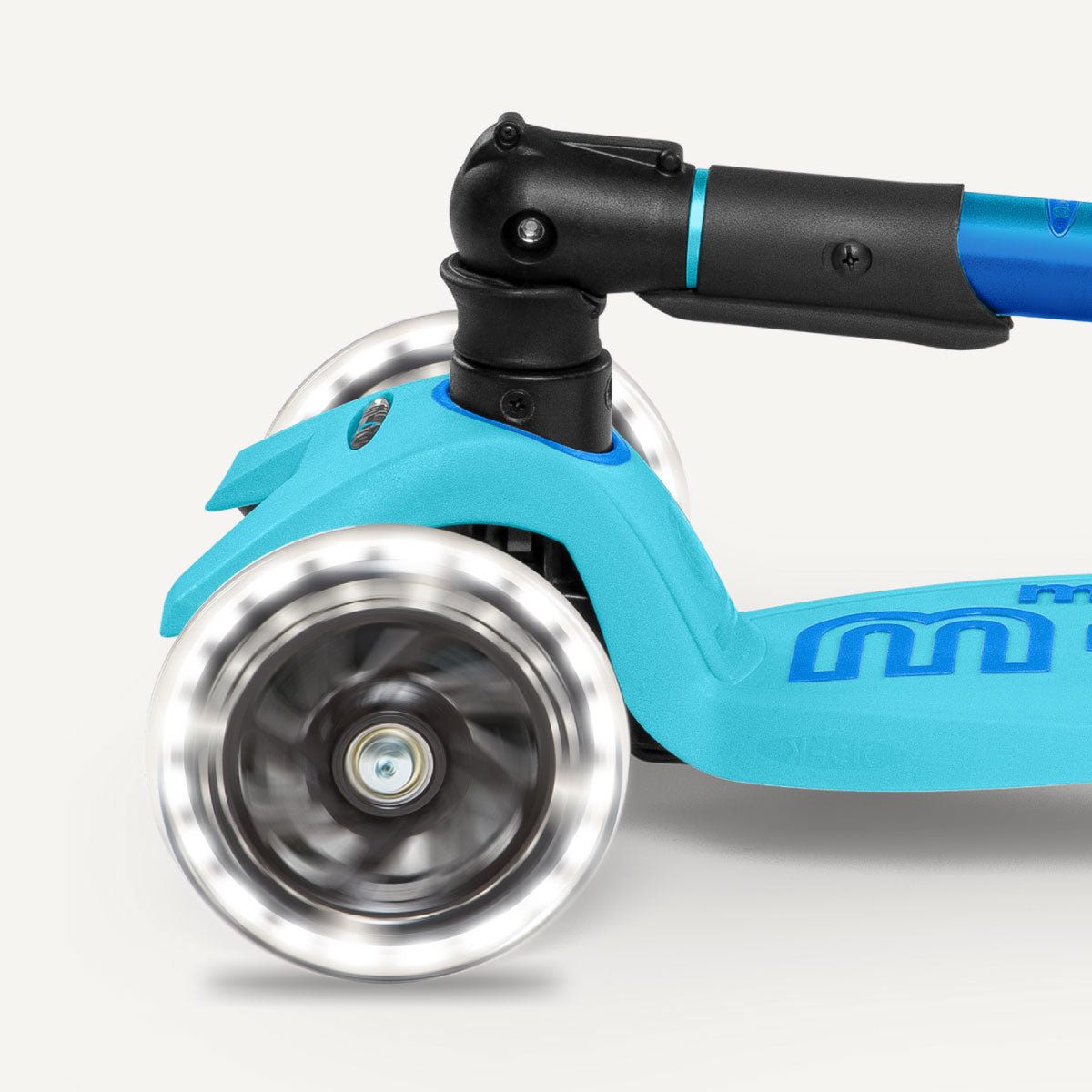 Maxi Deluxe Foldable Scooter LED Wheels - Bright Blue