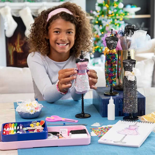 Run the Runway Fashion Design Kit from MindWare