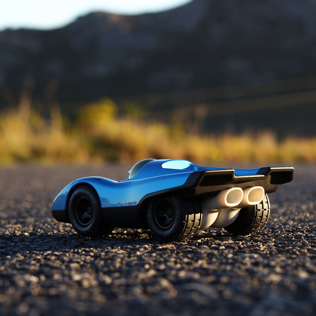 Playforever Zemonsta Race Car Hans on a mountain road