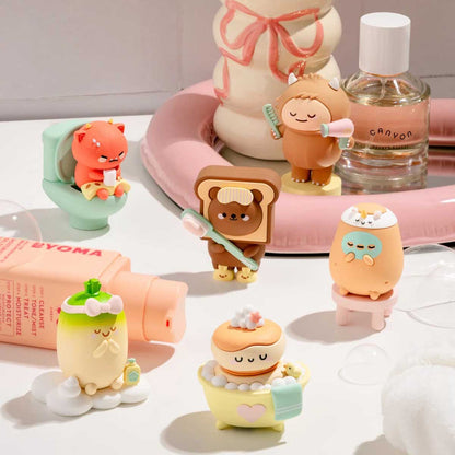 Smoko Friends Bathroom Blind Box Figures