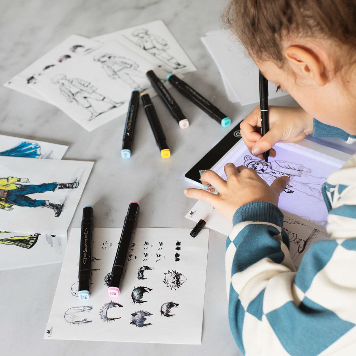 Sycomore Artissimo Create Your Manga Characters Rechargeable Light Pad