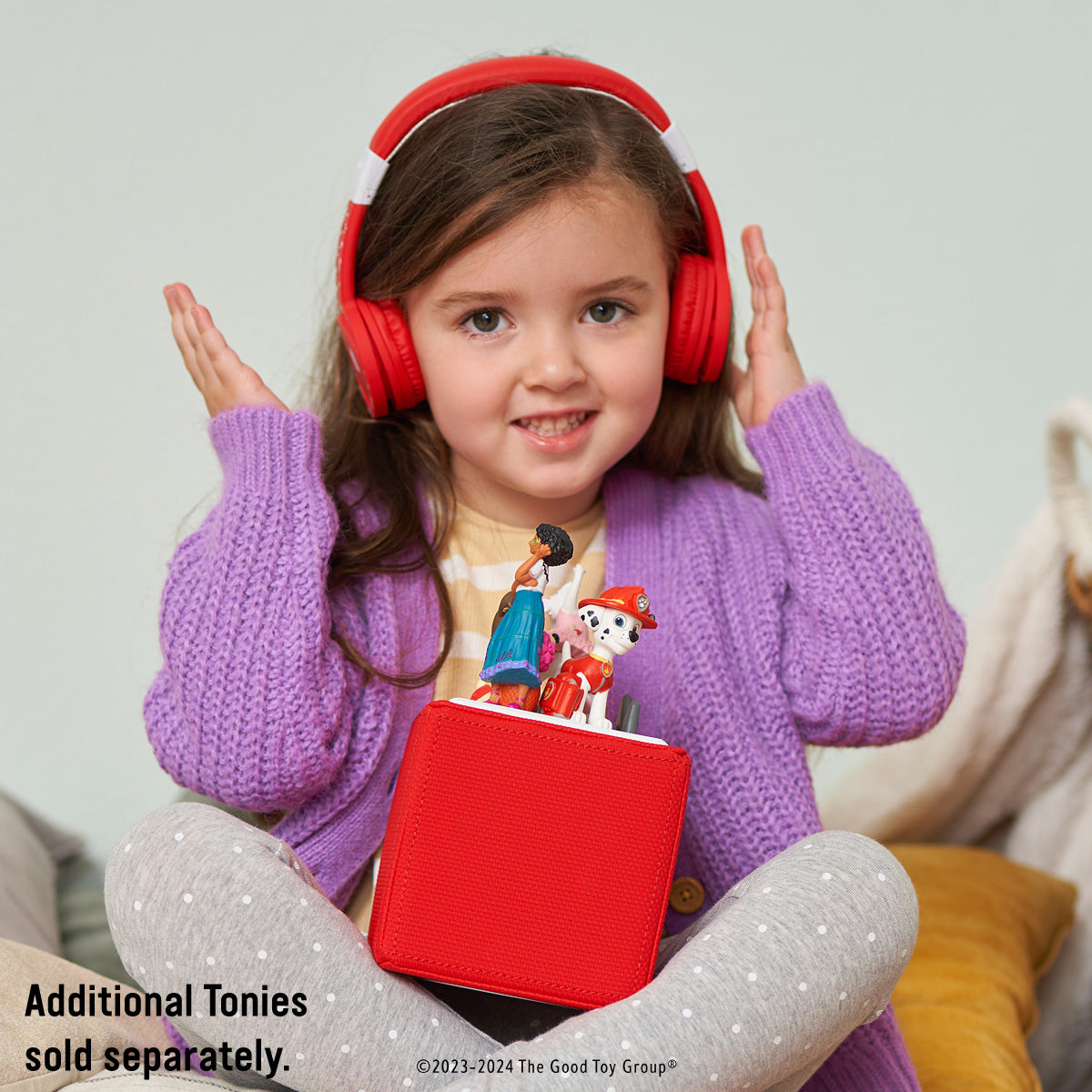 Special Buy! Tonies Red Starter Box + Headphones Bundle