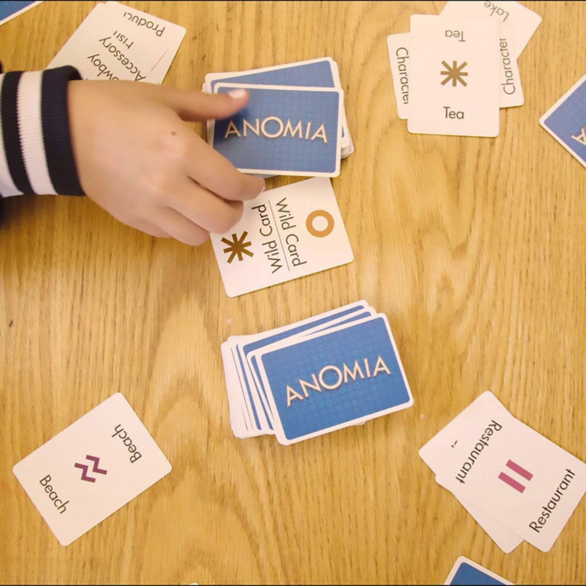 Anomia Word Game