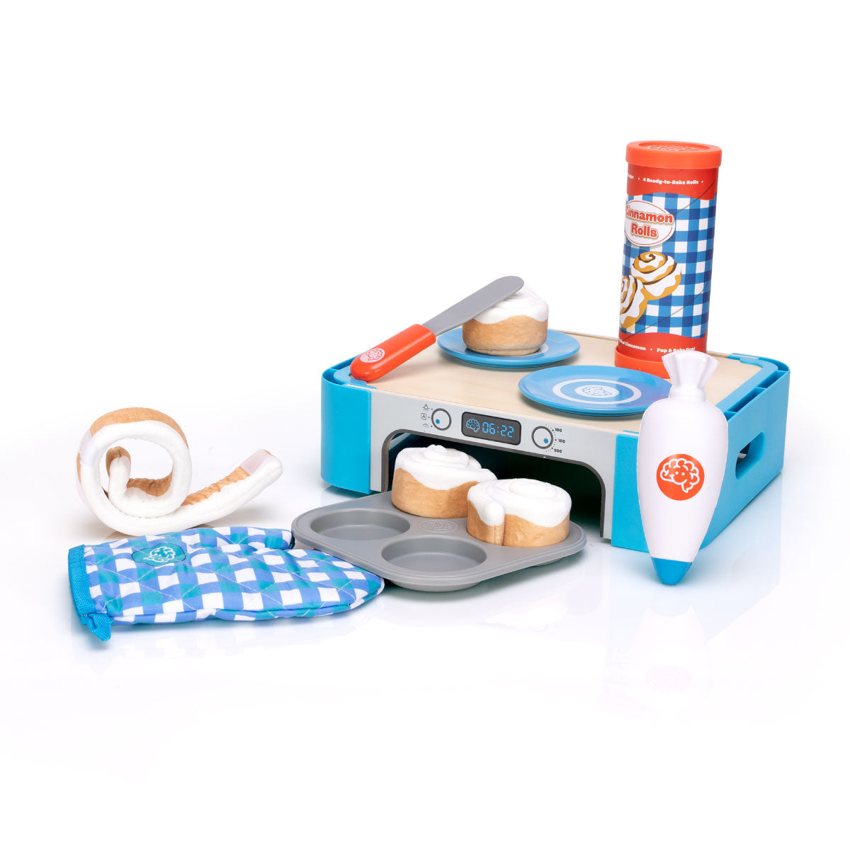 Pretendables Cinnamon Roll Set from Fat Brain