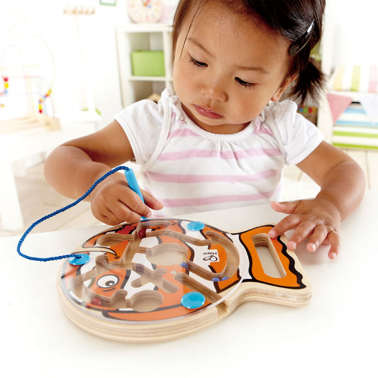Hape Magnetic Go-Fish-Go Maze