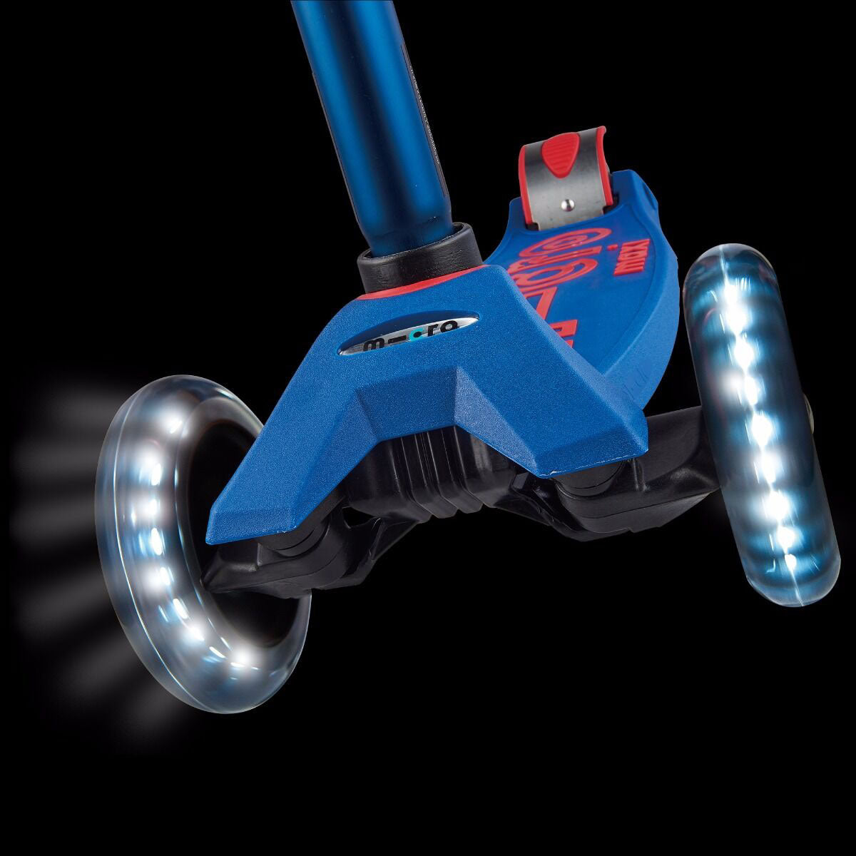 Maxi Deluxe Scooter with LED Wheels From Micro Kickboard