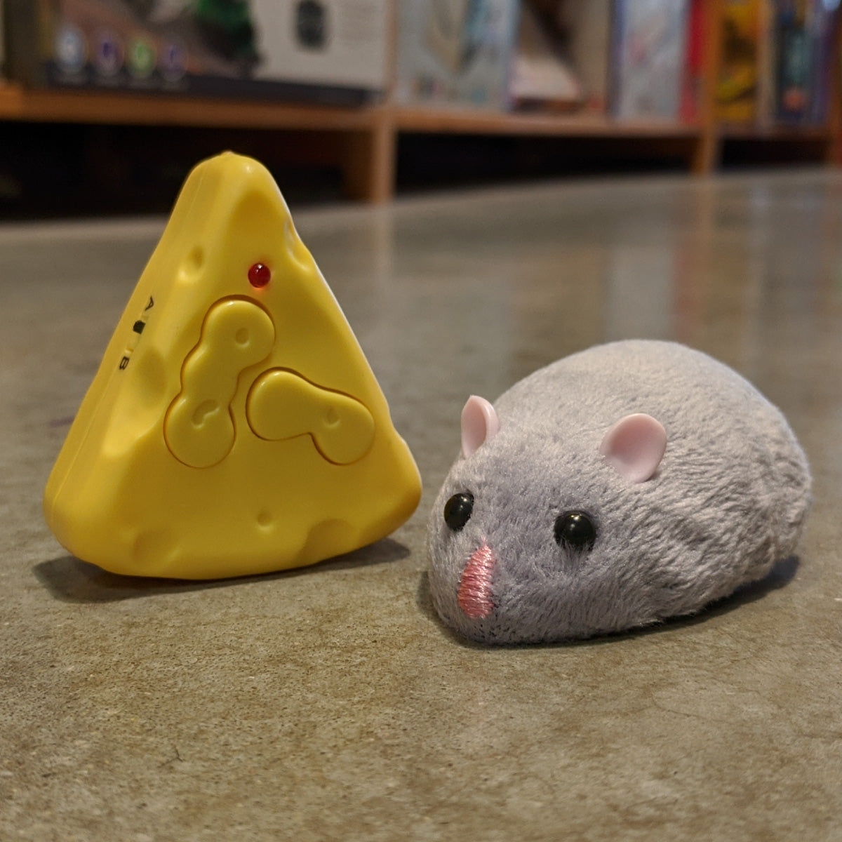 Meddling Mouse RC Creepy Critter from Odyssey